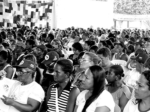 More than 500 women participate in political education in a meeting in Bahia